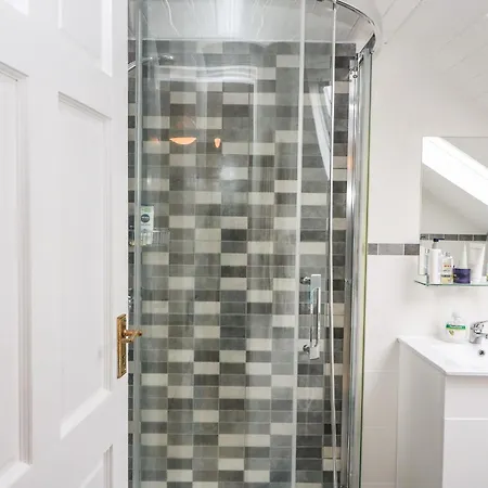 別荘 Whispering Pines *