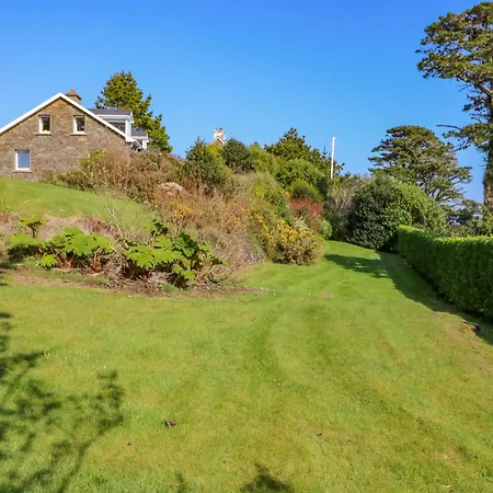 Whispering Pines * Bantry