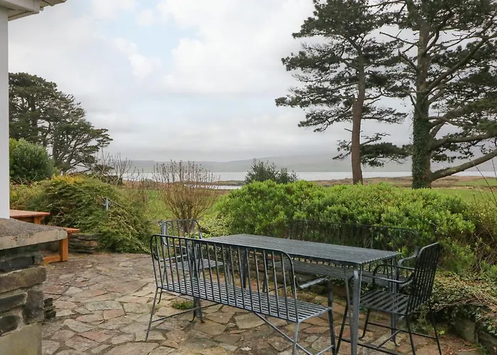 בית נופש Whispering Pines *