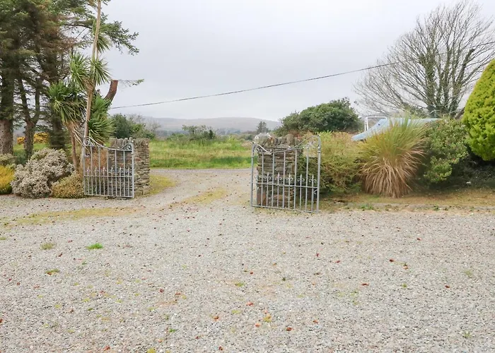 בית נופש Whispering Pines *