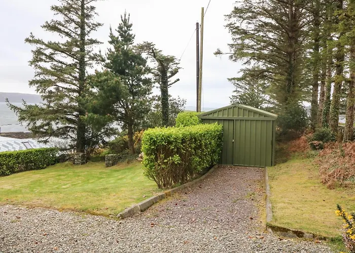 Whispering Pines בית נופש בנטרי