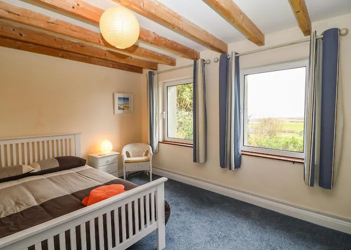 Whispering Pines בית נופש *