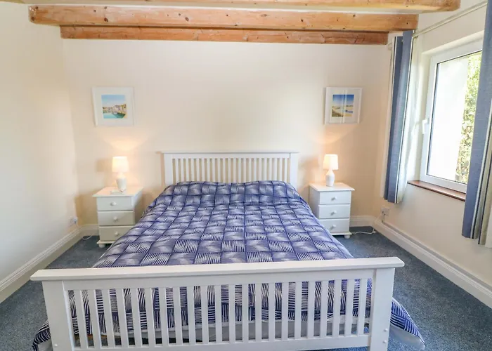 Whispering Pines * Bantry