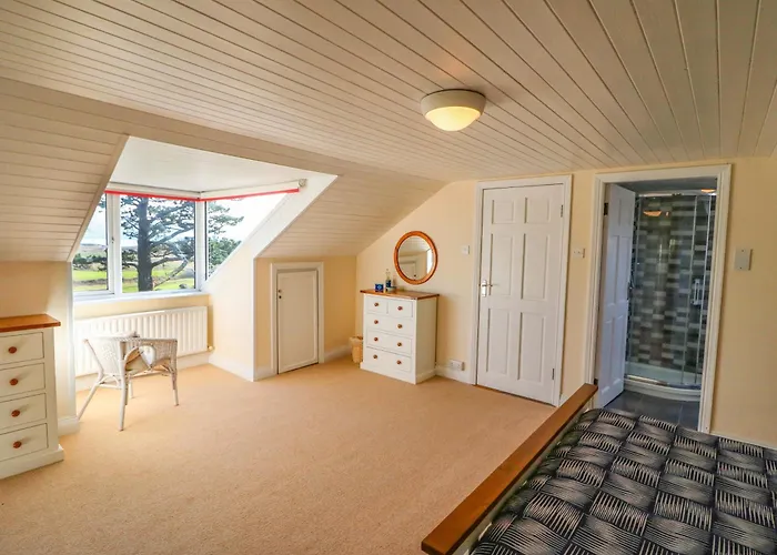 Whispering Pines Bantry