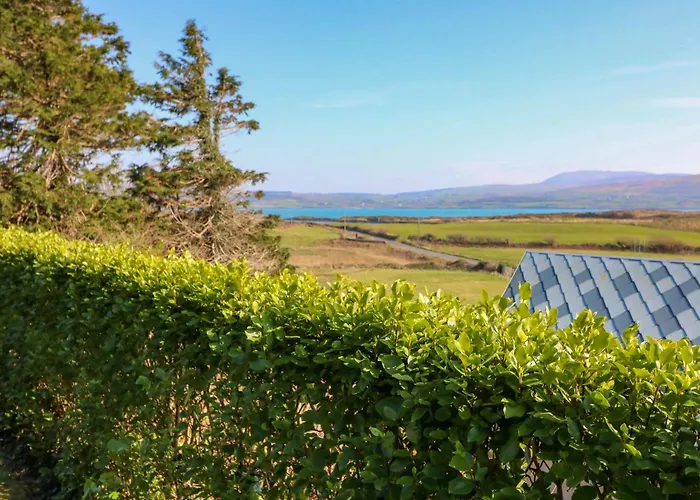 Whispering Pines * Bantry
