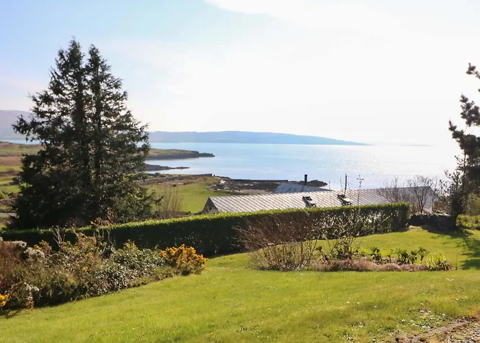 Whispering Pines * Bantry